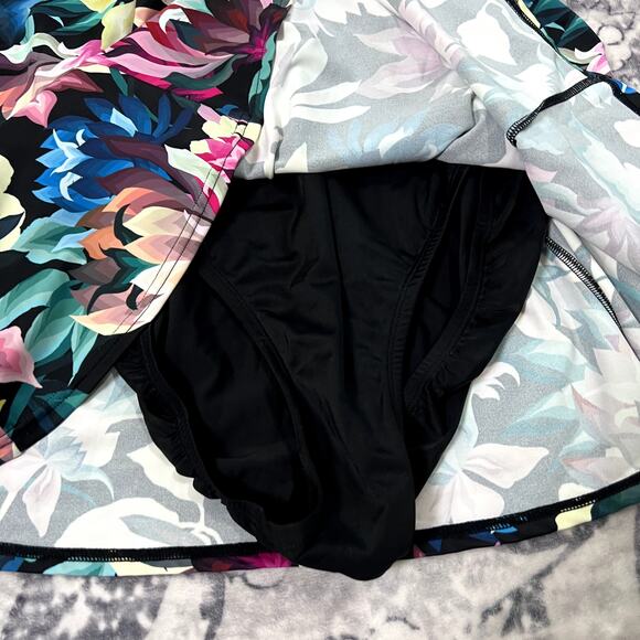 Swim Solutions One Piece Swimsuit Sz 20W - Picture 2 of 6